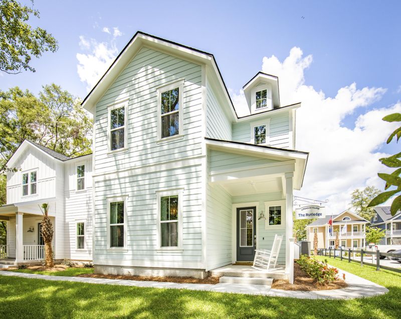 208 Magnolia Garden Dr, Summerville, SC 29483