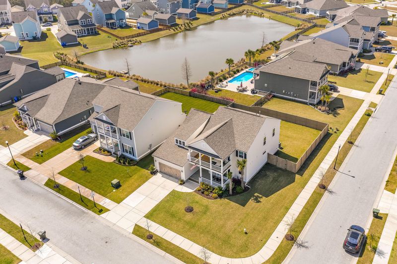 2727 Beadboard Dr, Charleston, SC 29414