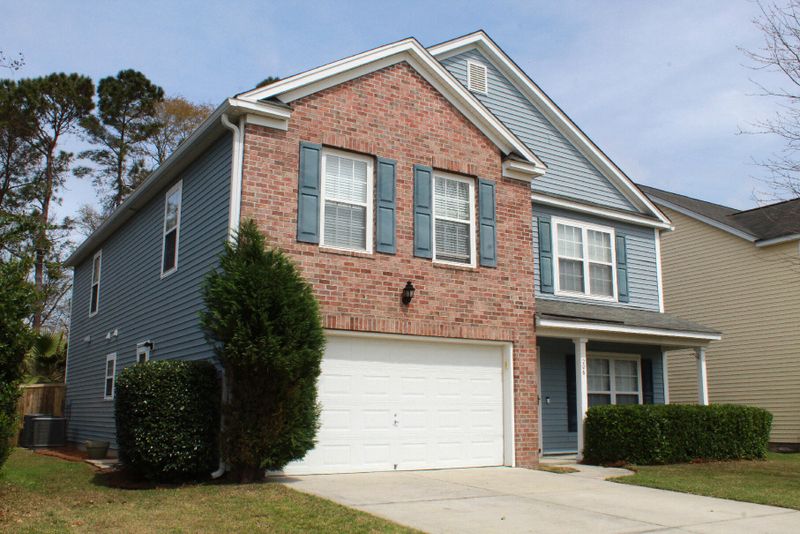 206 Emerald Isle Dr, Moncks Corner, SC 29461