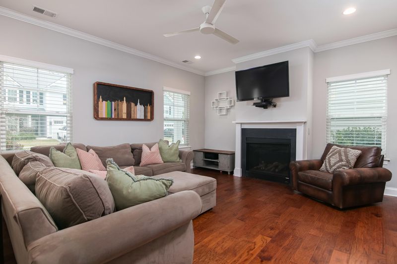 1115 Pemberton Farms Ln, Charleston, SC 29412