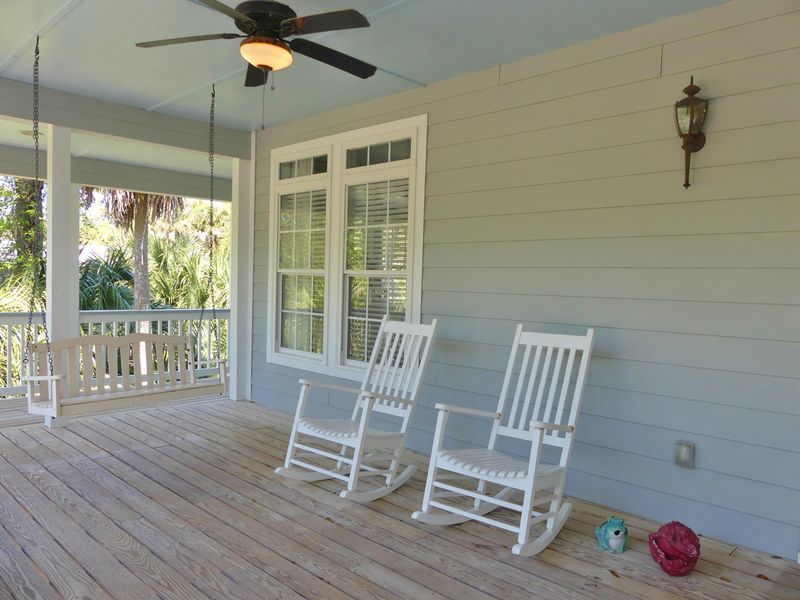 3302 Fort St, Edisto Island, SC 29438