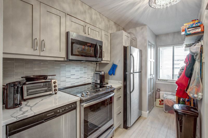75 Mariners Cay Dr #75, Folly Beach, SC 29439