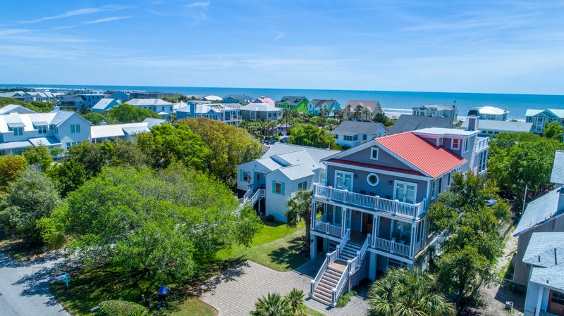 814 Carolina Blvd, Isle Of Palms, SC 29451