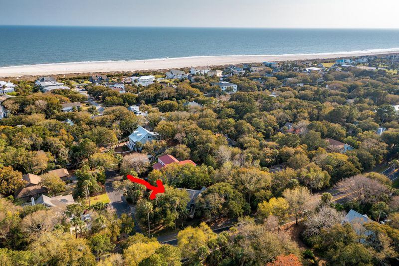 1 Fishers Al, Isle Of Palms, SC 29451