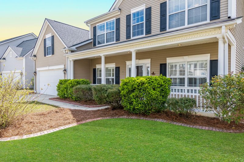 1459 Coopers Hawk Dr, Hanahan, SC 29410