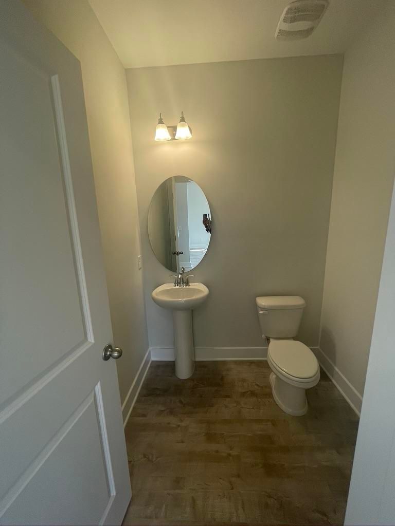 2368 Storen St, North Charleston, SC 29406