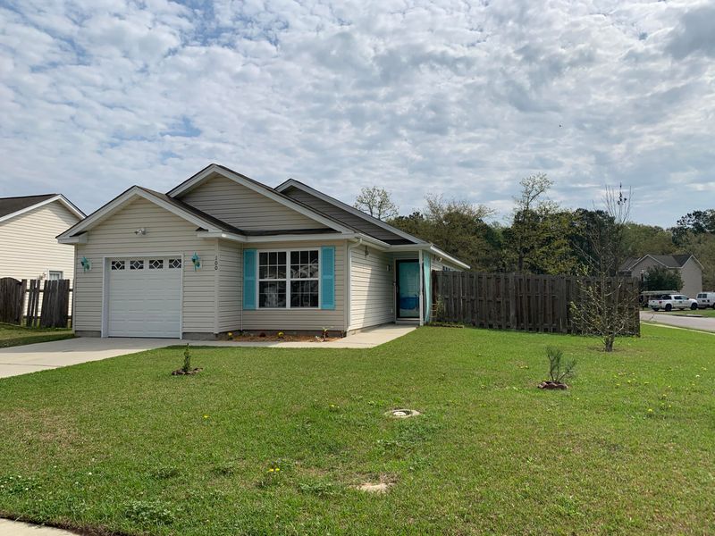 100 Pointer Dr, Goose Creek, SC 29445