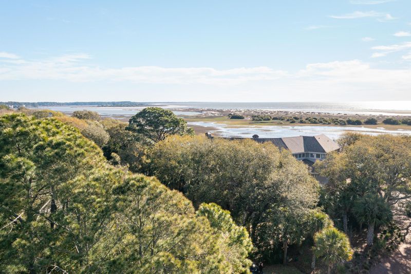 1111 Ocean Forest Ln, Seabrook Island, SC 29455