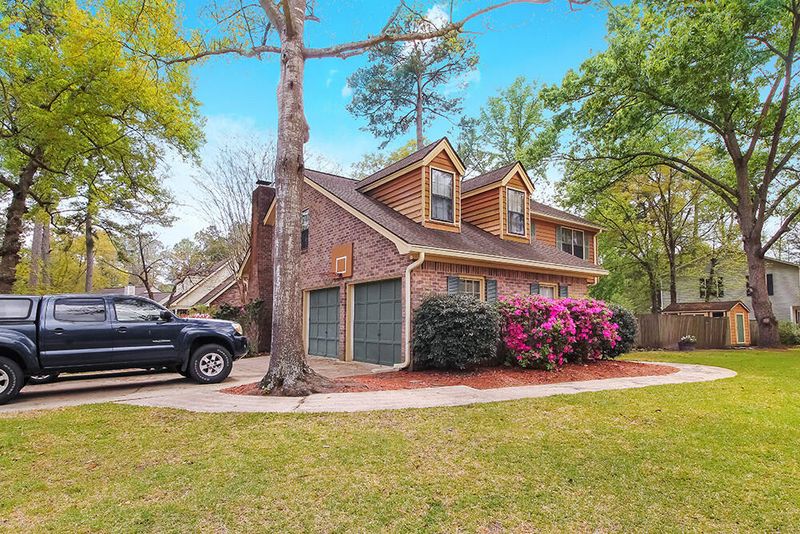 216 Towhee Dr, Summerville, SC 29485