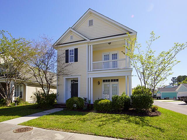 121 Blue Bonnet St, Summerville, SC 29483