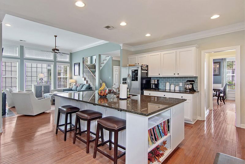 1448 Clancy Rd, Mount Pleasant, SC 29466