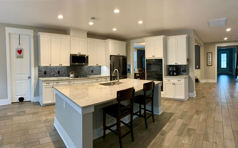 353 Weston Hall Dr, Summerville, SC 29483