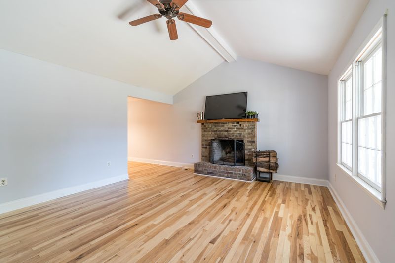 321 Land O Pines Cir, Moncks Corner, SC 29461