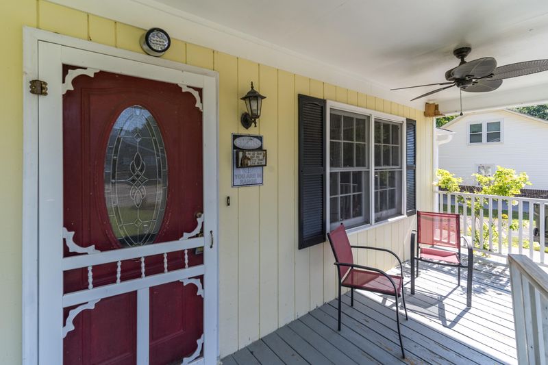 321 Land O Pines Cir, Moncks Corner, SC 29461