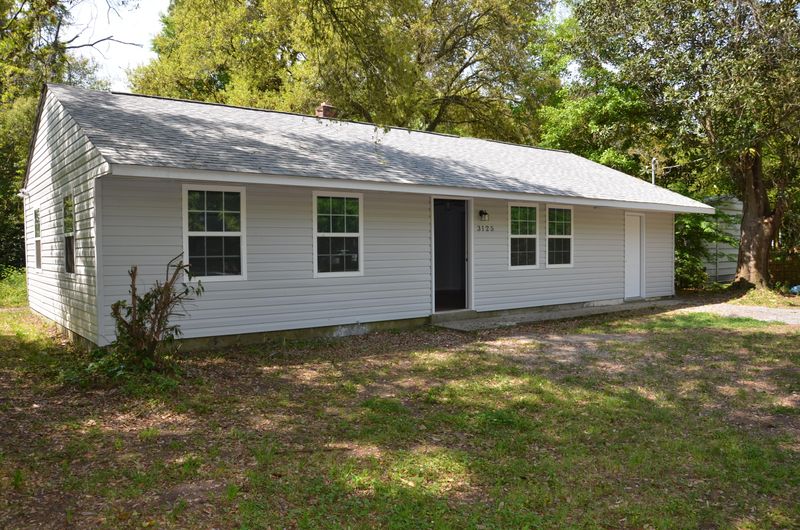 3125 Terry Dr, North Charleston, SC 29405