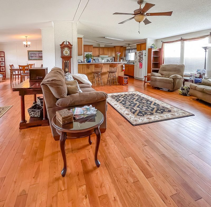 616 Jeanne Way, Saint Stephen, SC 29479