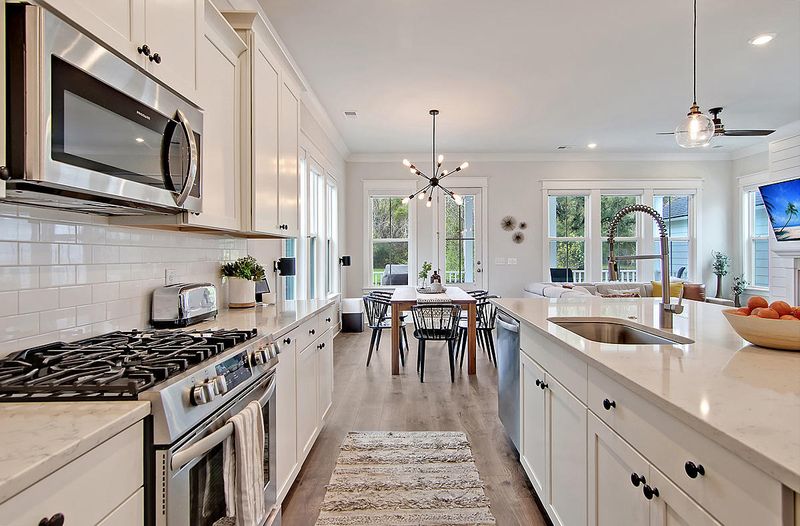 1606 Bombora Aly, Charleston, SC 29412