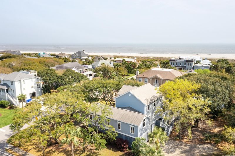 9 53rd Ave, Isle Of Palms, SC 29451