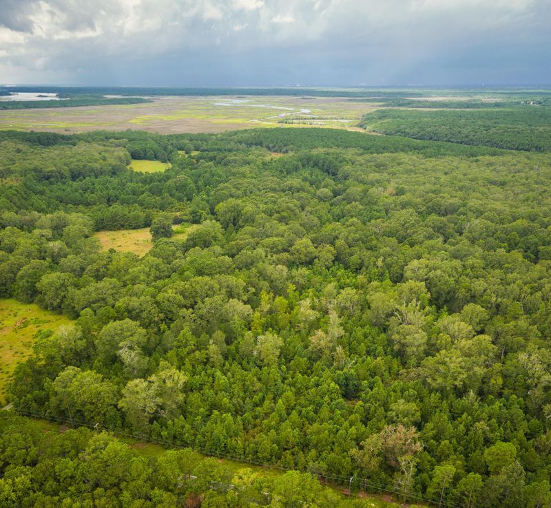 4850 Woodville Rd, Awendaw, SC 29429