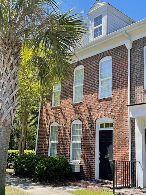 802 Rue Dr, Charleston, SC 29414