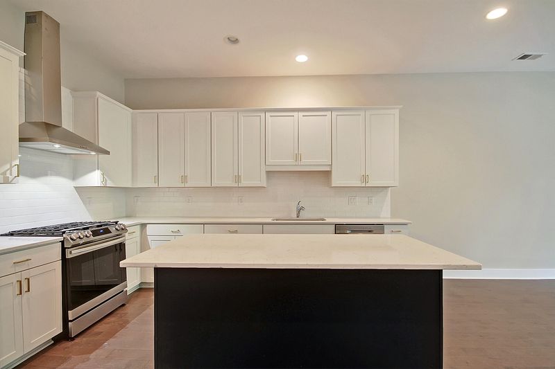 1806 Orangeburg St, North Charleston, SC 29405