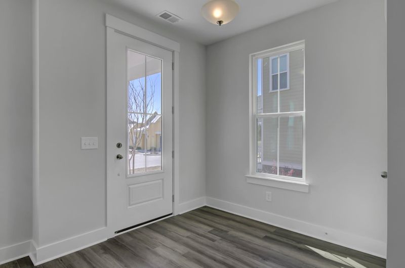 231 Summers Dr, Summerville, SC 29485