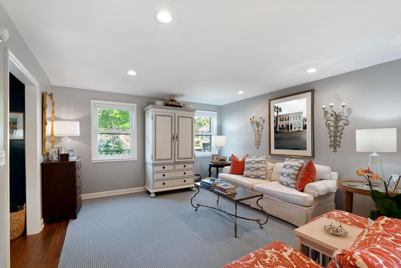 82 Devereaux Ave, Charleston, SC 29403