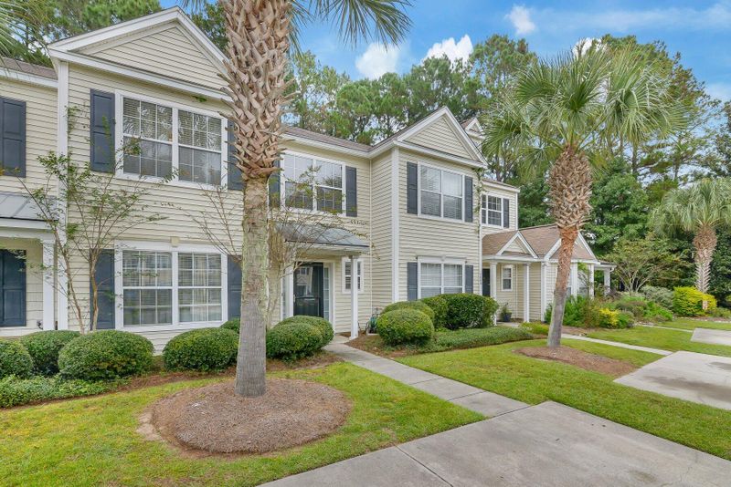 1248 Island Club Dr, Charleston, SC 29492