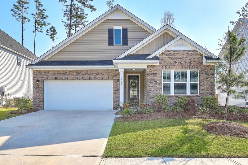 703 Kilarney Rd, Summerville, SC 29483