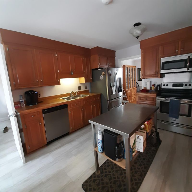 2458 Sylvan Shores Dr, Charleston, SC 29414