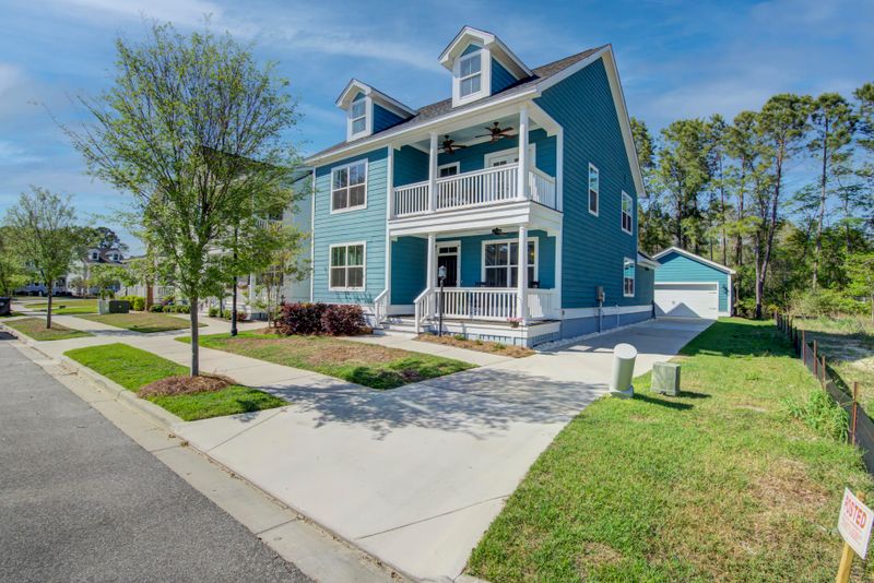 1114 Burkets Bend Ln, Charleston, SC 29492
