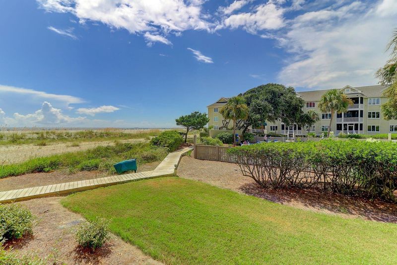 104 E Port O' Call, Isle Of Palms, SC 29451