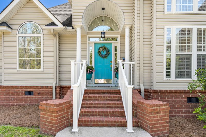 1524 Cedar Ave, Moncks Corner, SC 29461