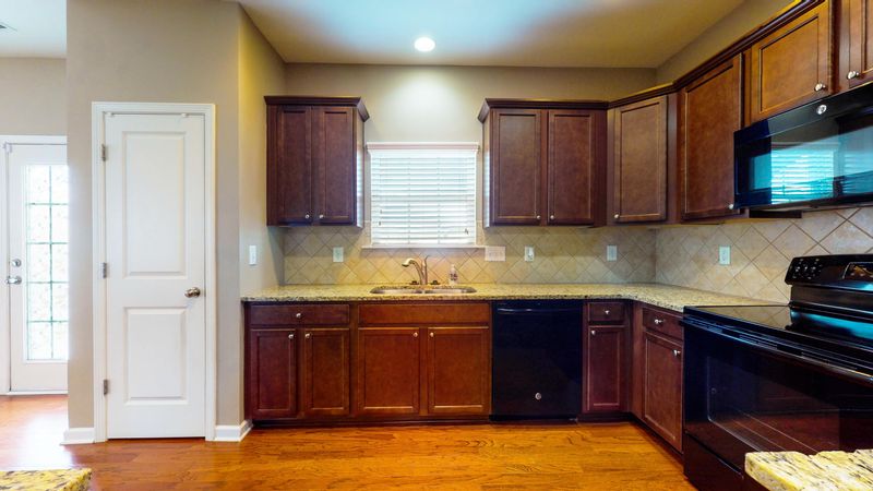 133 Longford Dr, Summerville, SC 29483