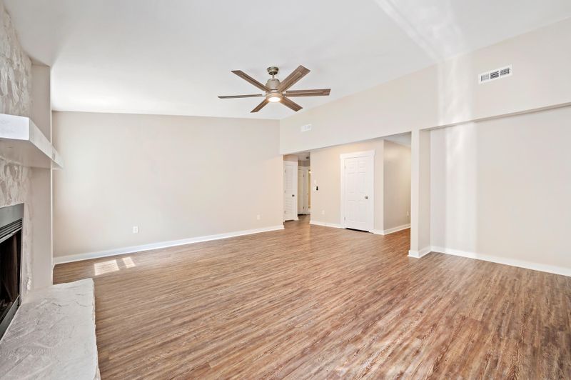 105 Iron Rd, Summerville, SC 29486
