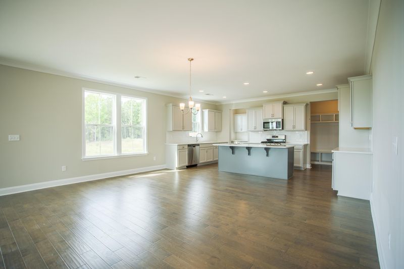 1242 Captain Rivers Dr, Charleston, SC 29412