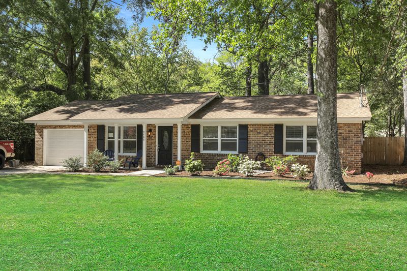2068 Church Creek Dr, Charleston, SC 29414