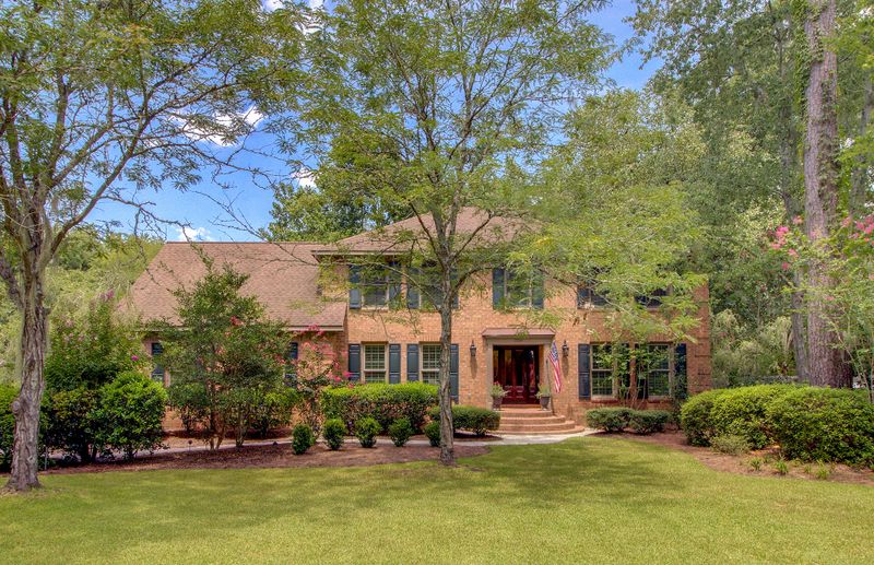 220 Brandywine Dr, Summerville, SC 29483