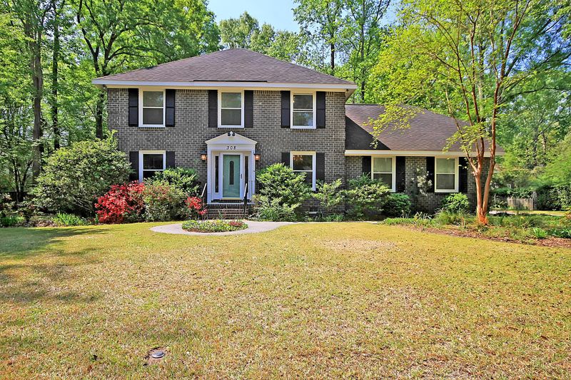308 High Grove Rd, Summerville, SC 29485