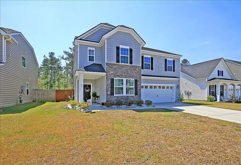 227 Firewheel Ct, Summerville, SC 29486