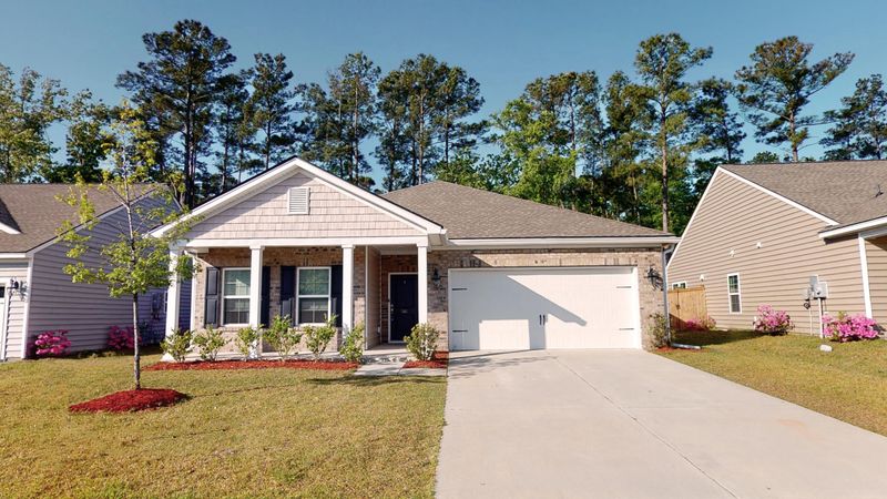 541 Nandina Dr, Goose Creek, SC 29445