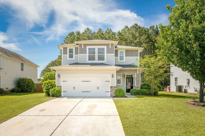 372 Sanctuary Park Dr, Summerville, SC 29486