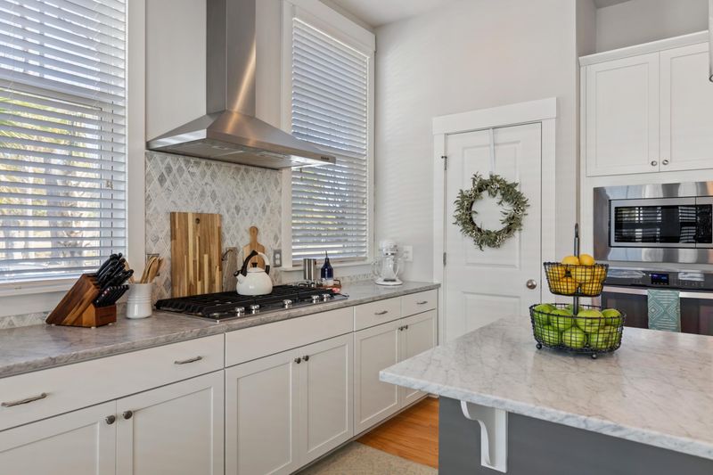 1848 Fleming Woods Rd, Charleston, SC 29412