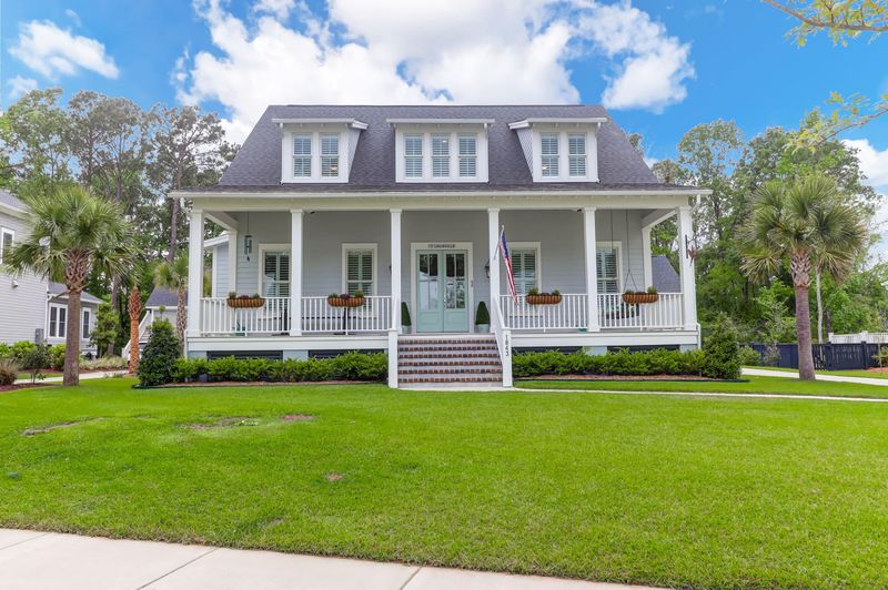 1843 Carolina Park Blvd, Mount Pleasant, SC 29466