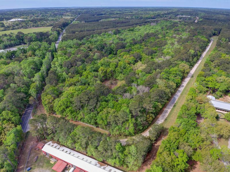 3566 River Rd, Johns Island, SC 29455
