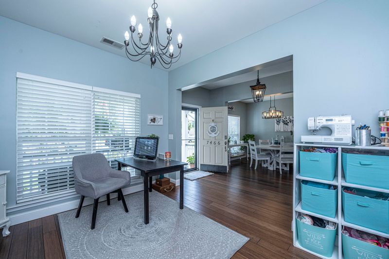 7466 Hawks Cir, Hanahan, SC 29410