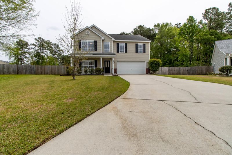 325 Edenton Rd, Goose Creek, SC 29445