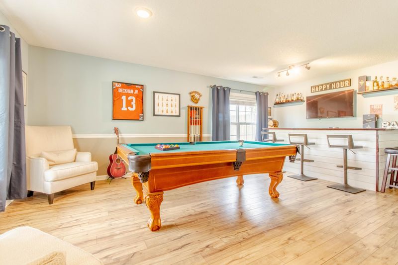 325 Edenton Rd, Goose Creek, SC 29445