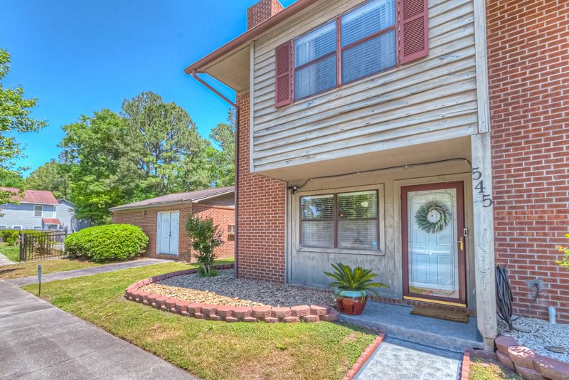545 Travelers Blvd, Summerville, SC 29485