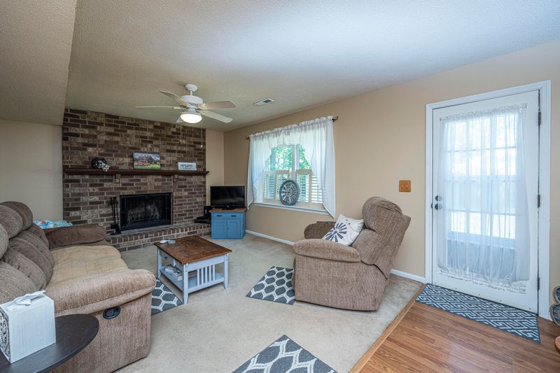 805 Southall Ct, Goose Creek, SC 29445